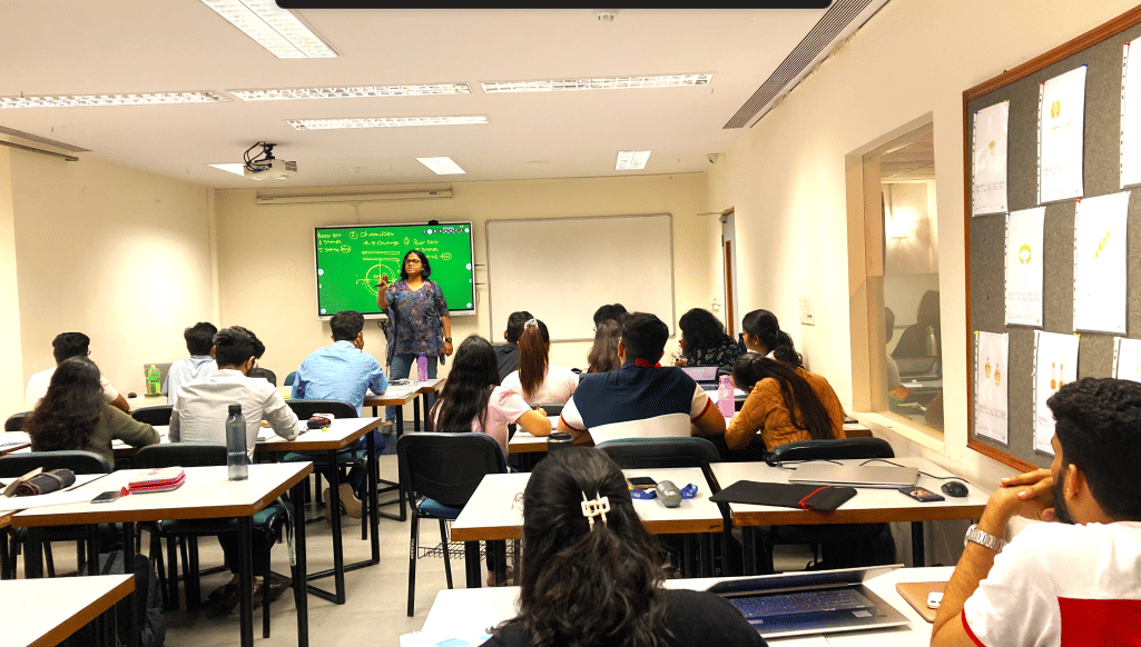 Indian Institute of Gems & Jewellery Mumbai Student Life photo 11